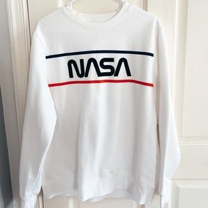 NASA SWEATSHIRT